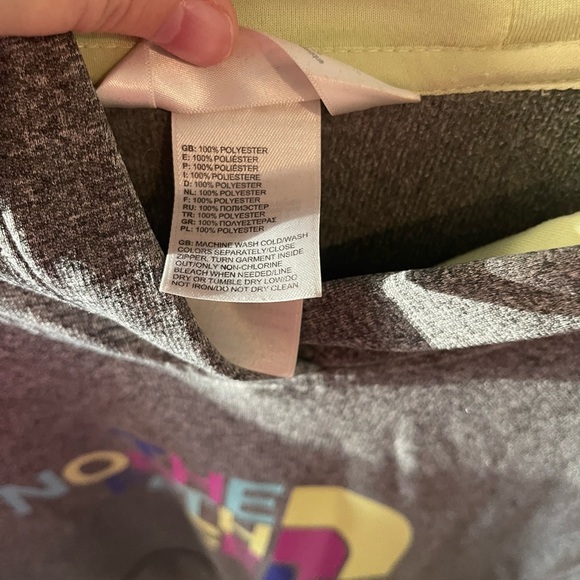 North‎ Face Grey and Neon Green Hoodie. Size L - Picture 3 of 4